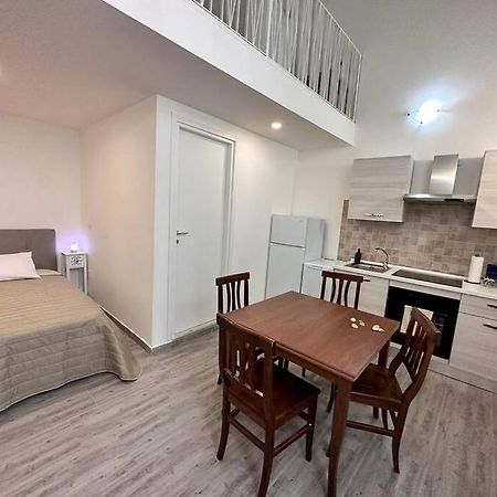 קטאניה Holiday House Shantu מראה חיצוני תמונה